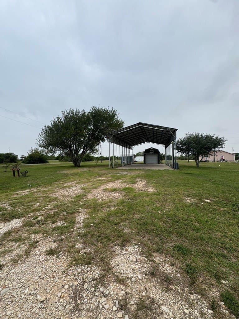 0.55 acres in Palacios Area County - photo 12