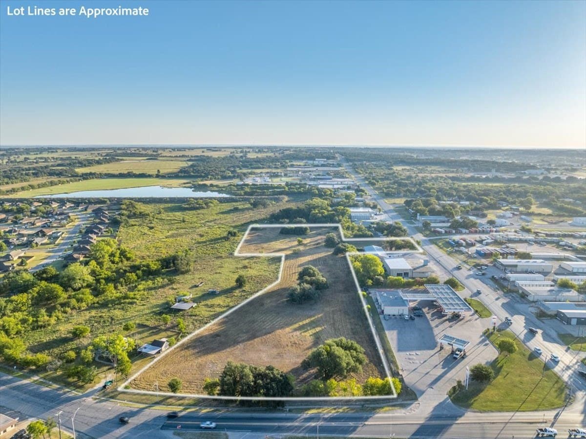 8.6 acres in Erath County