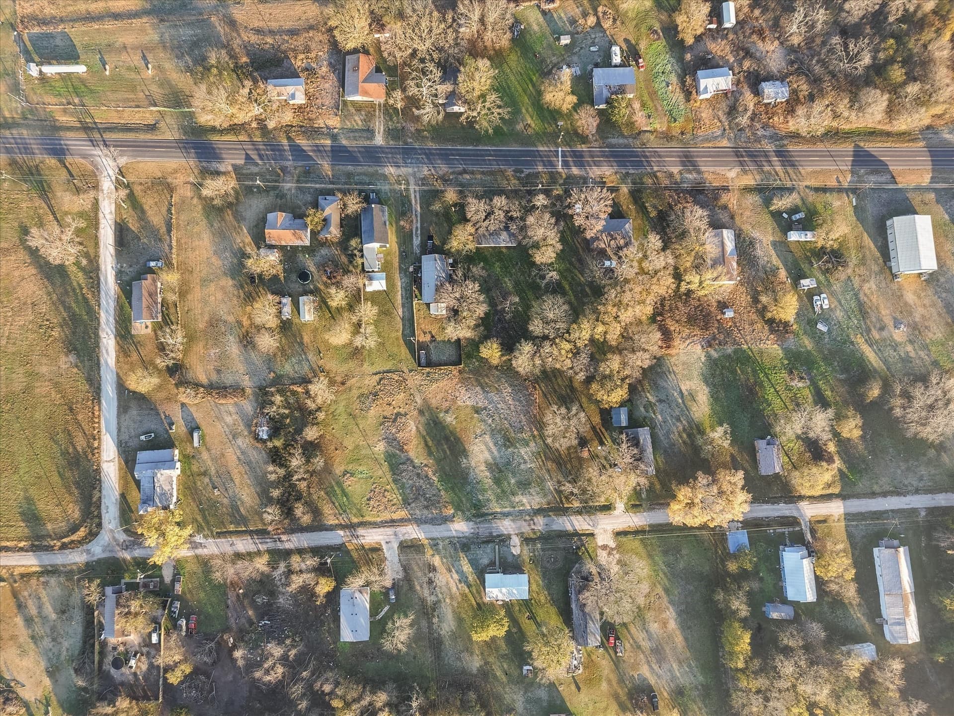 0.32 acres in Navarro County - photo 8