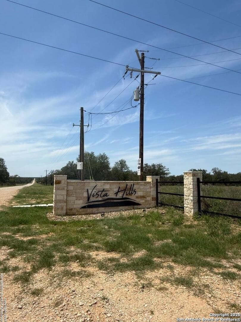 10.01 acres in Atascosa County - photo 17