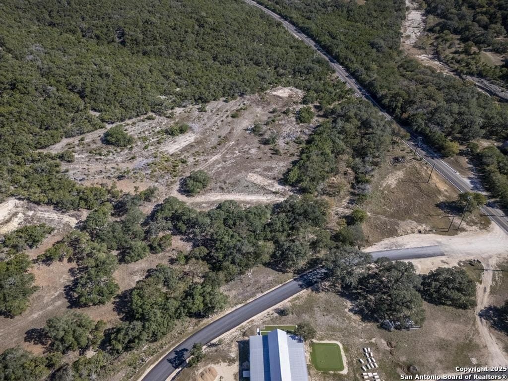 9.34 acres in Comal County gallery image 3