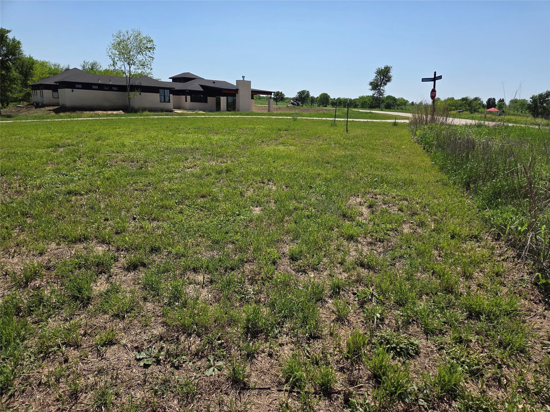 1.67 acres in Navarro County - photo 25