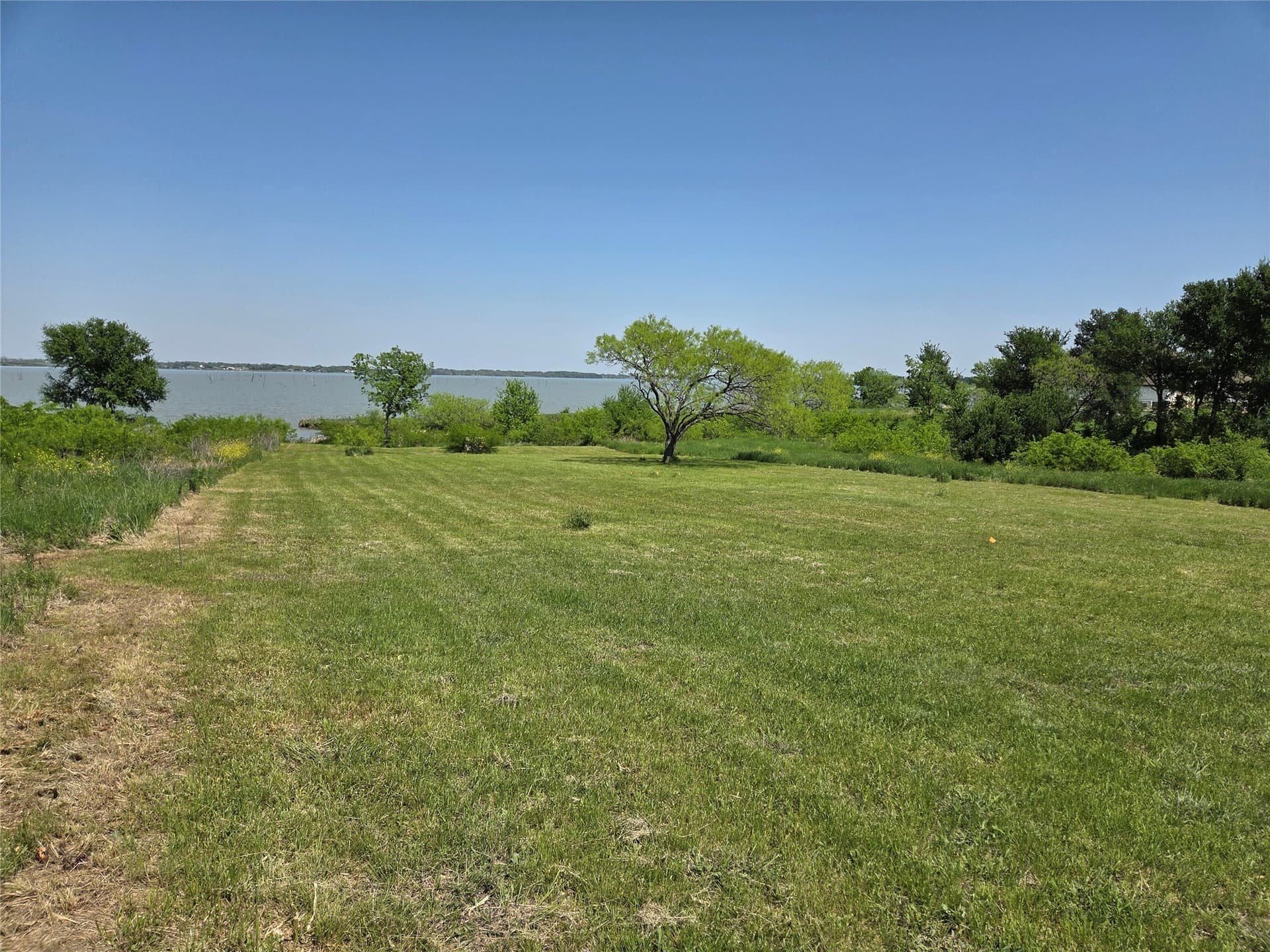 1.67 acres in Navarro County - photo 27