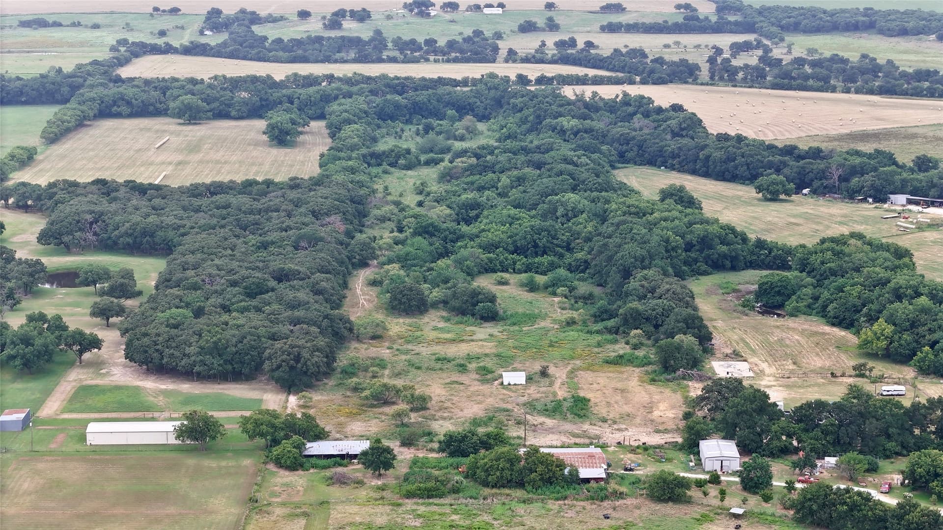 28.29 acres in Johnson County - photo 4