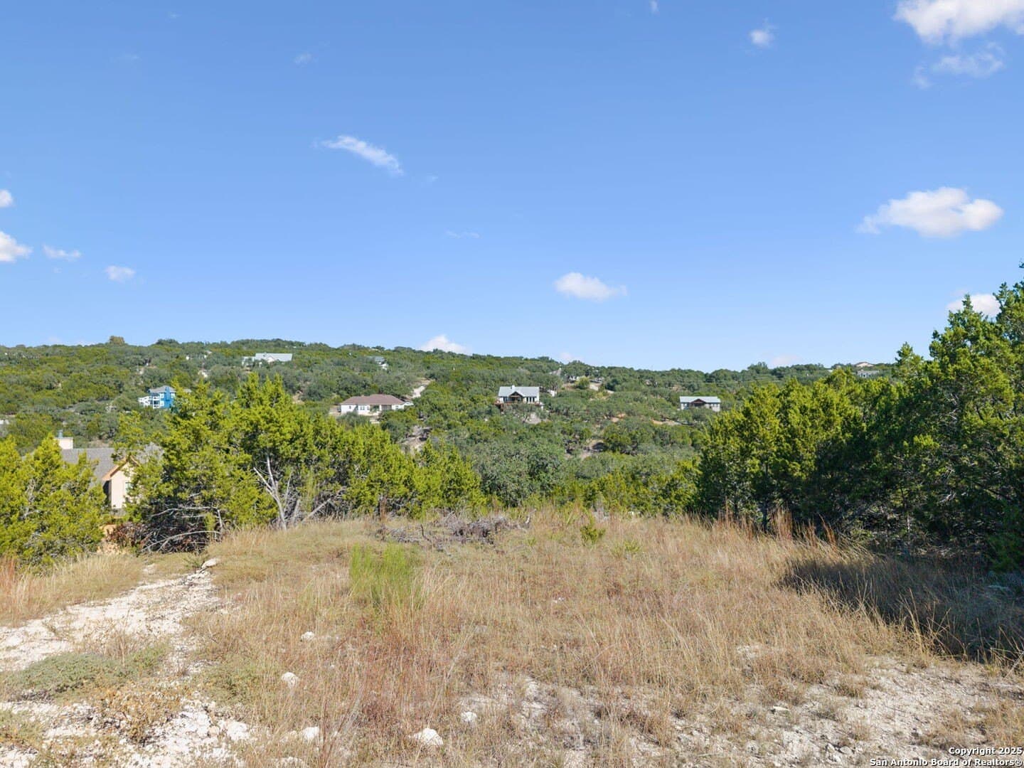 1.3 acres in Comal County gallery image 3