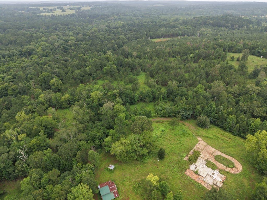 263.61 acres in Texas County - photo 13