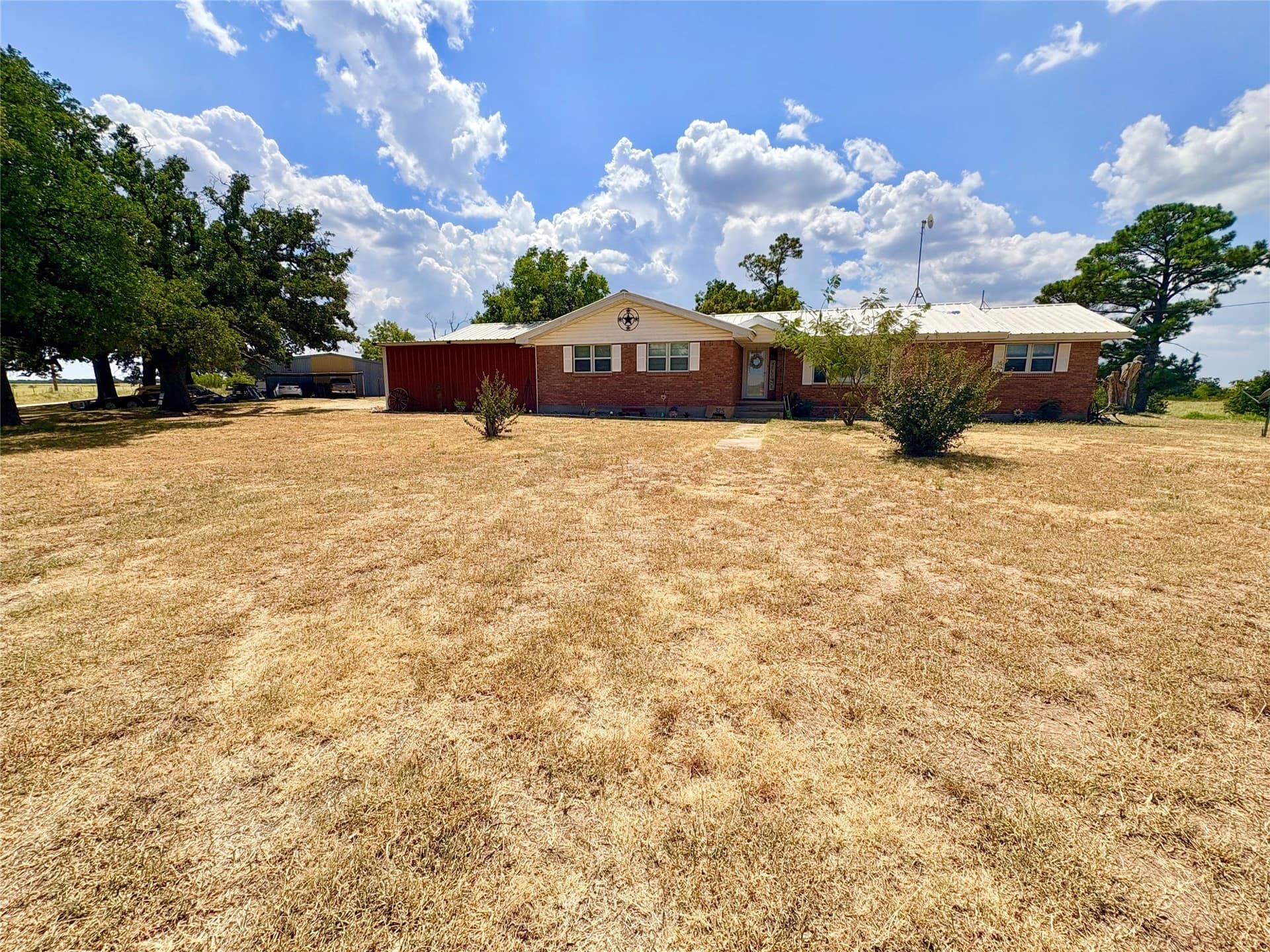 80 acres in Eastland County - photo 3