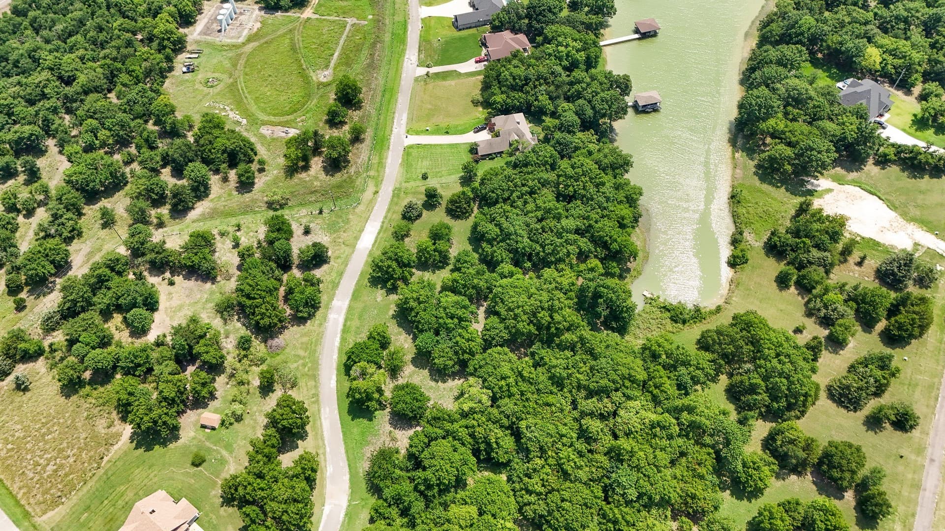 2.76 acres in Navarro County - photo 9