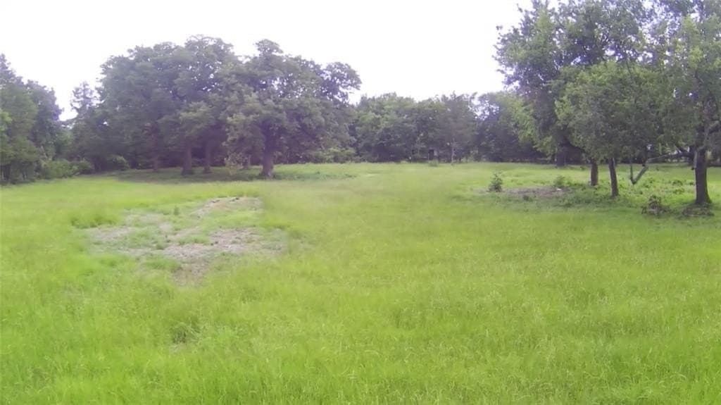 0.5 acres in Dallas County gallery image 4