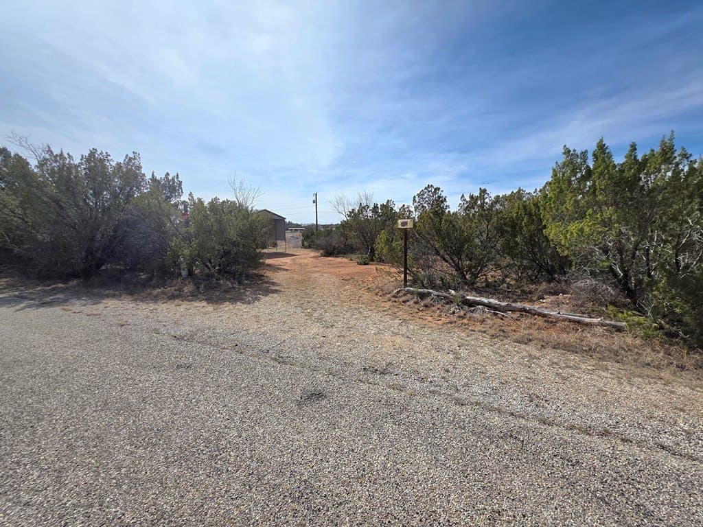 0.63 acres in Nolan County - photo 20