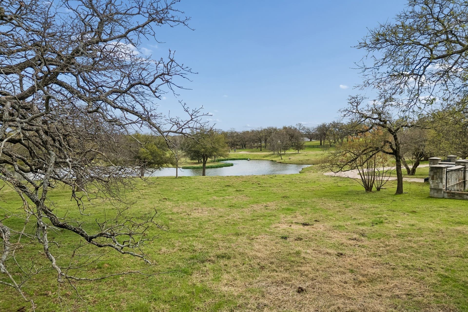 42.75 acres in Tarrant County - photo 10