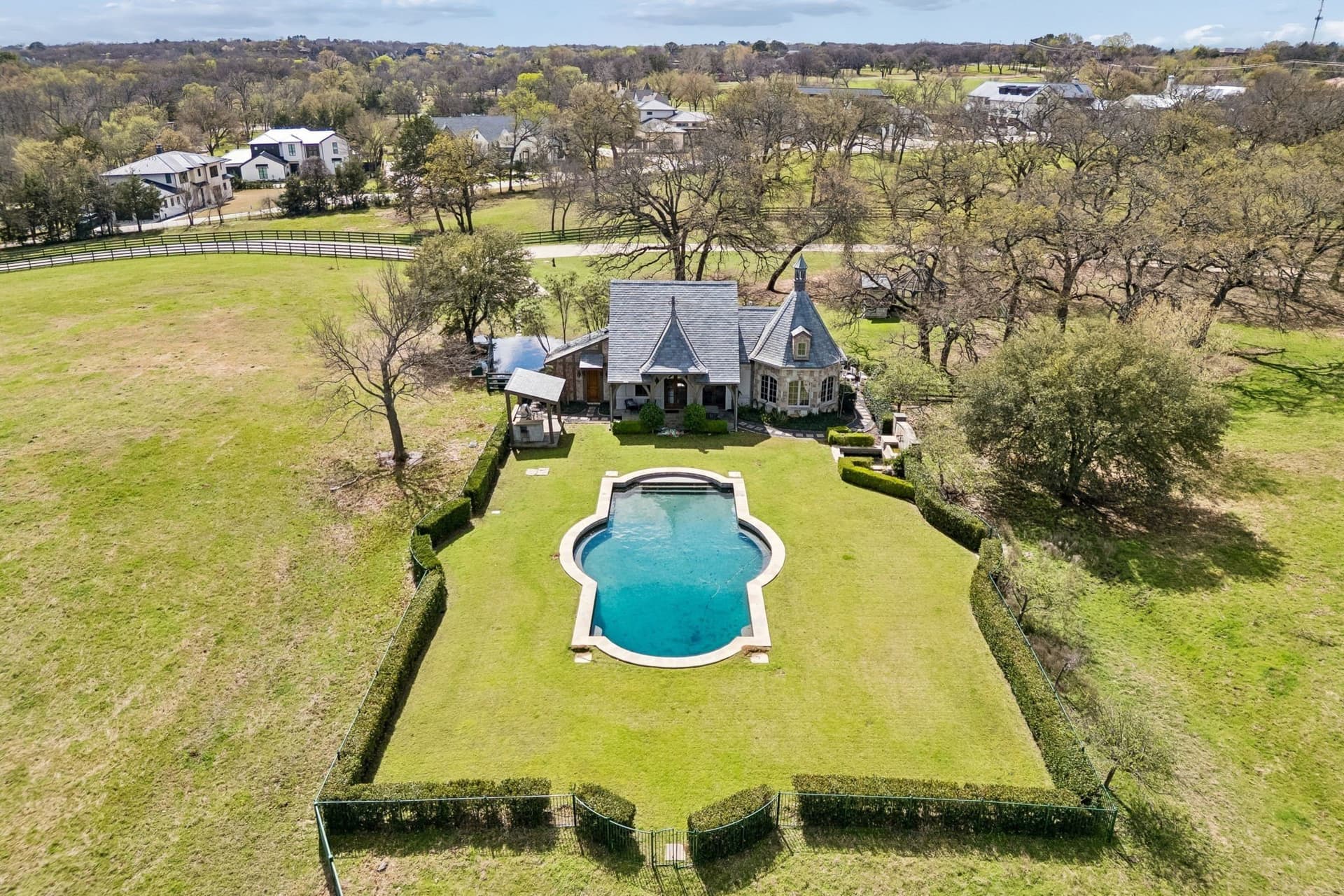 42.75 acres in Tarrant County - photo 8