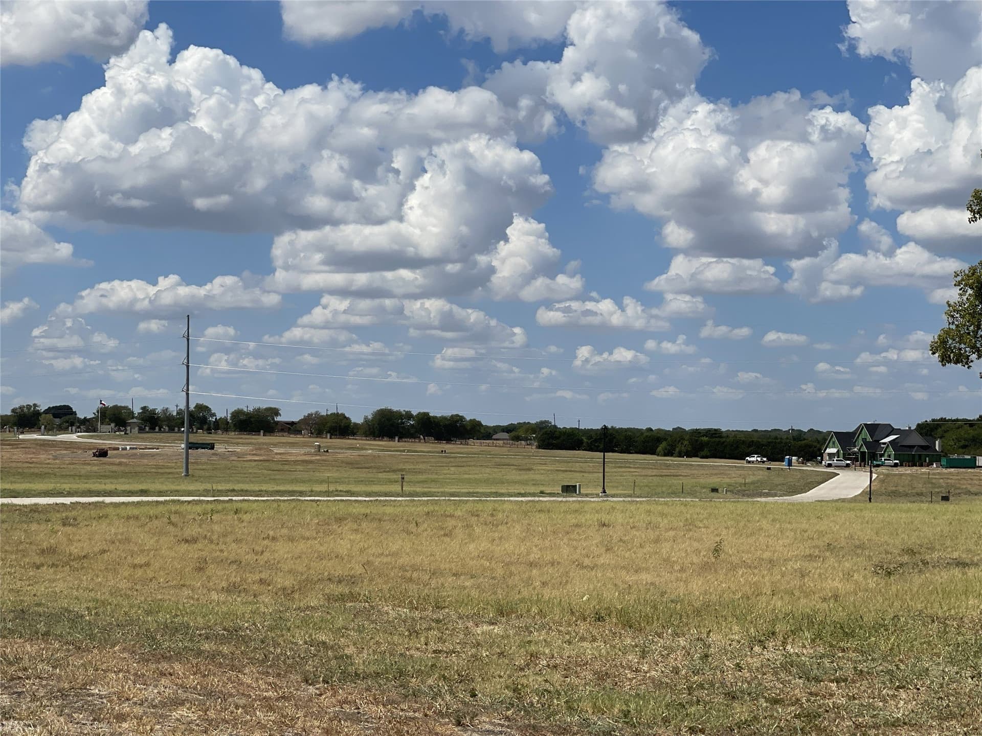 1.46 acres in Ellis County - photo 7