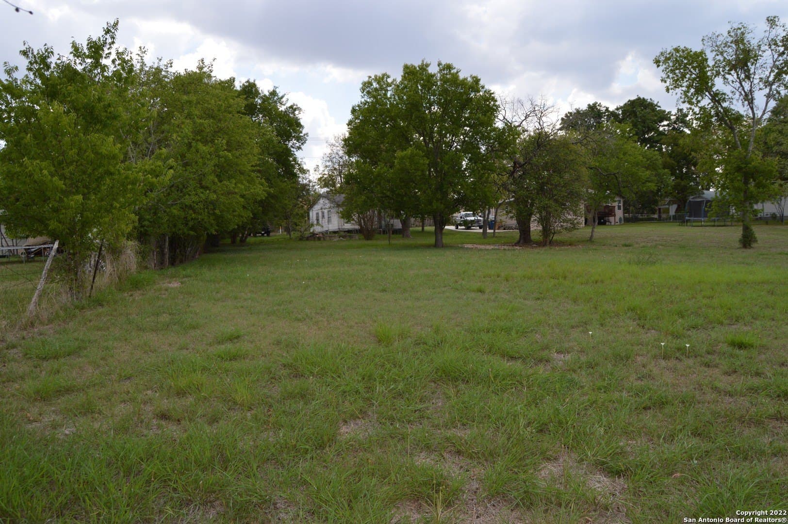 0.58 acres in Comal County - photo 15
