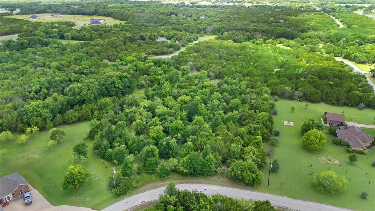 1.27 acres in Hill County - photo 6