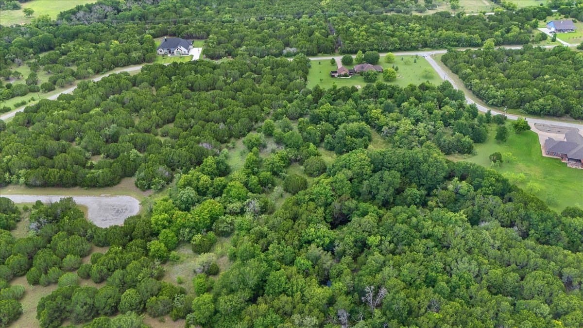 1.27 acres in Hill County - photo 2