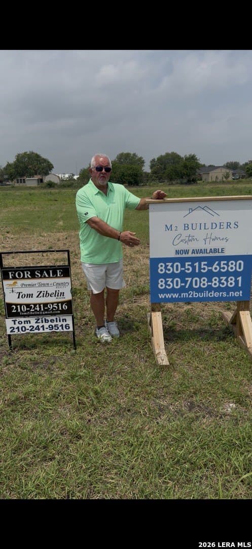 1 acres in Guadalupe County gallery image 4