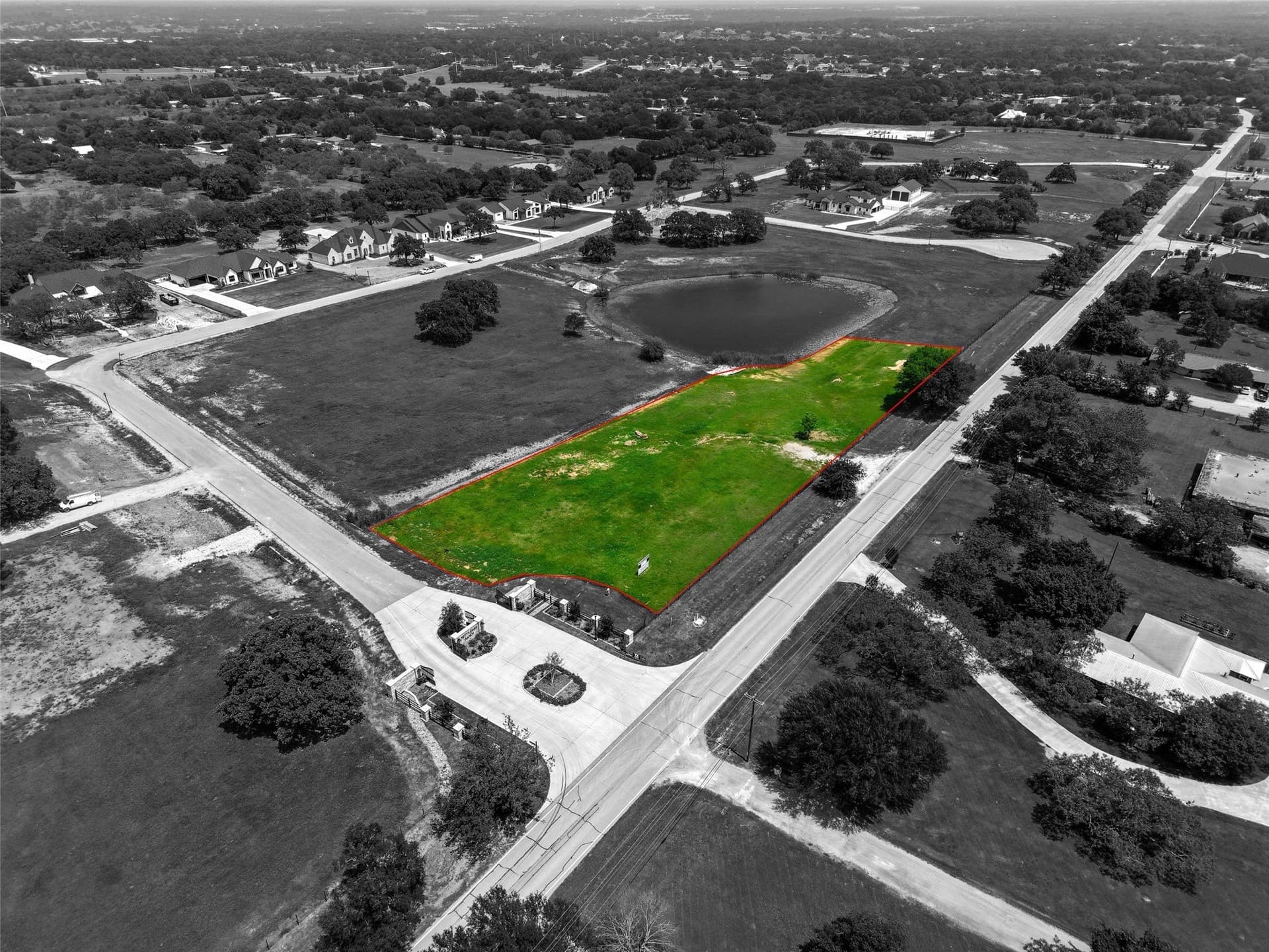 1.66 acres in Tarrant County gallery image 3