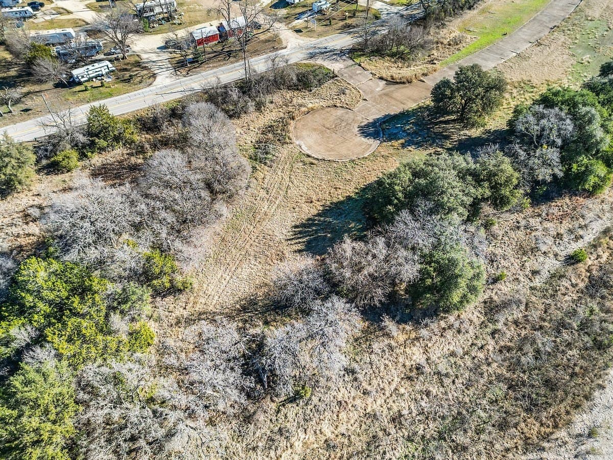 0.51 acres in Somervell County - photo 5