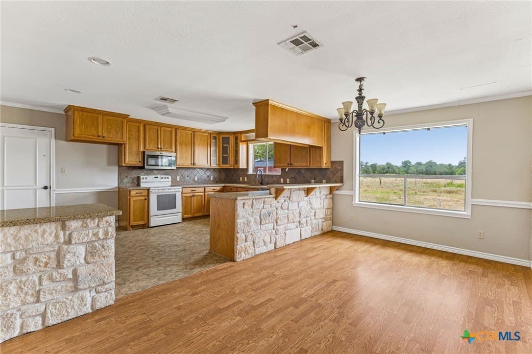 12.6 acres in Caldwell County - photo 4