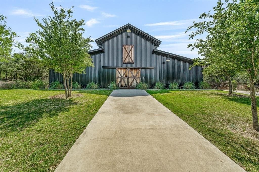 42 acres in Palo Pinto County