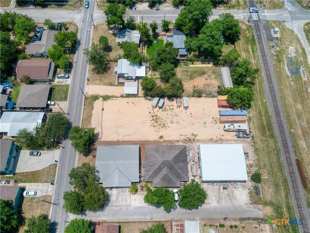 0.44 acres in Comal County - photo 9