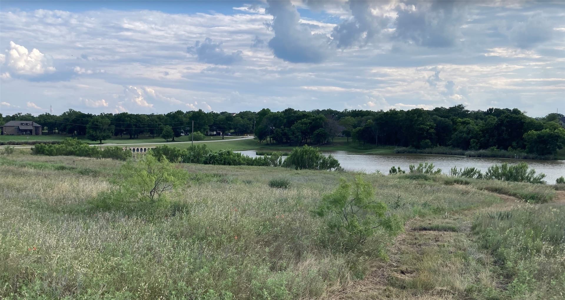 2.2 acres in Parker County gallery image 2