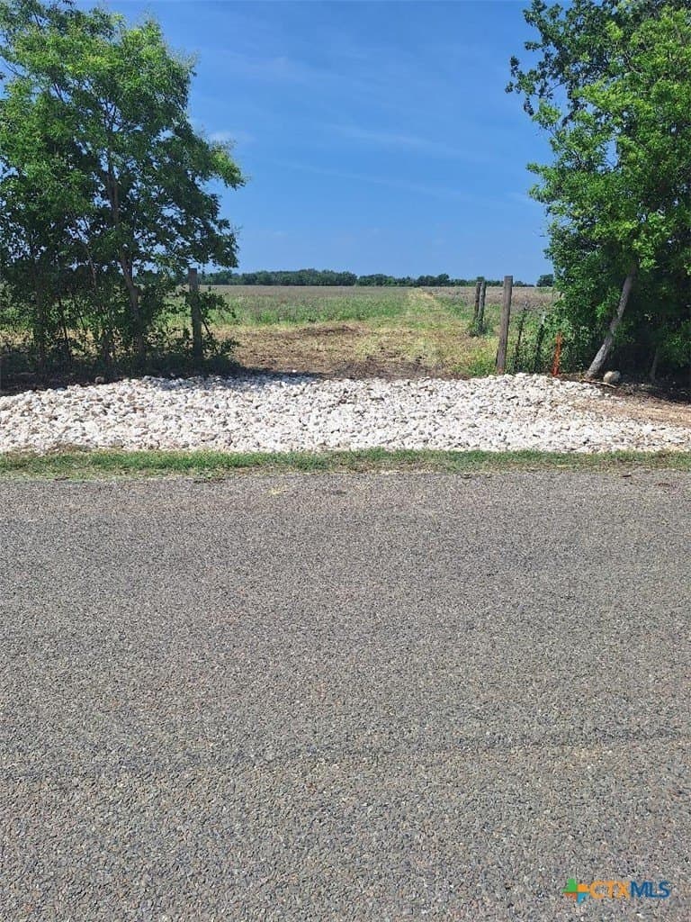 10.01 acres in Williamson County