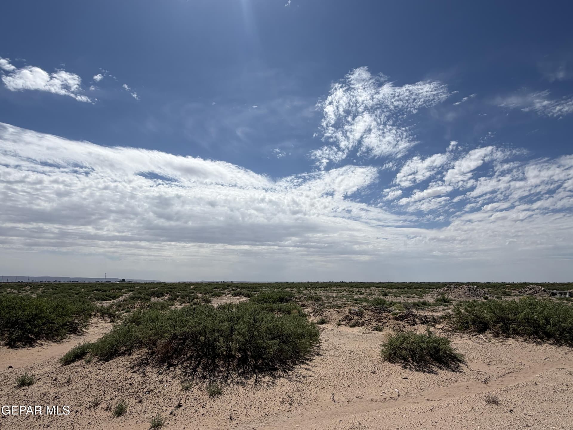 0.83 acres in El Paso County gallery image 2