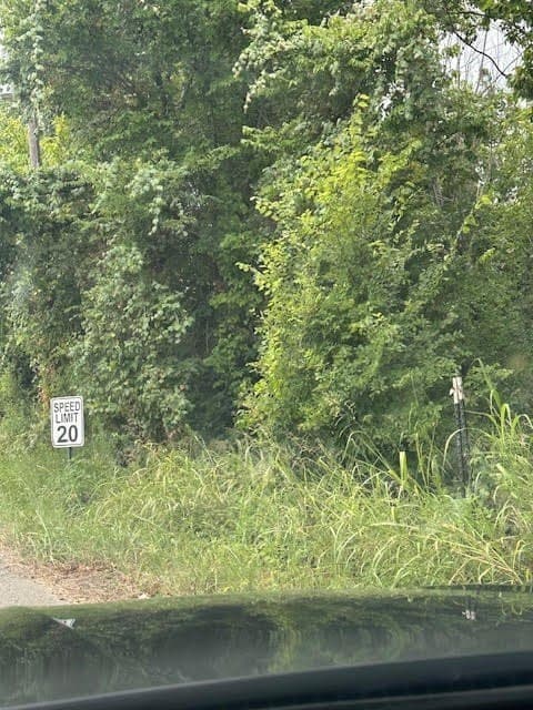 3.28 acres in Freestone County