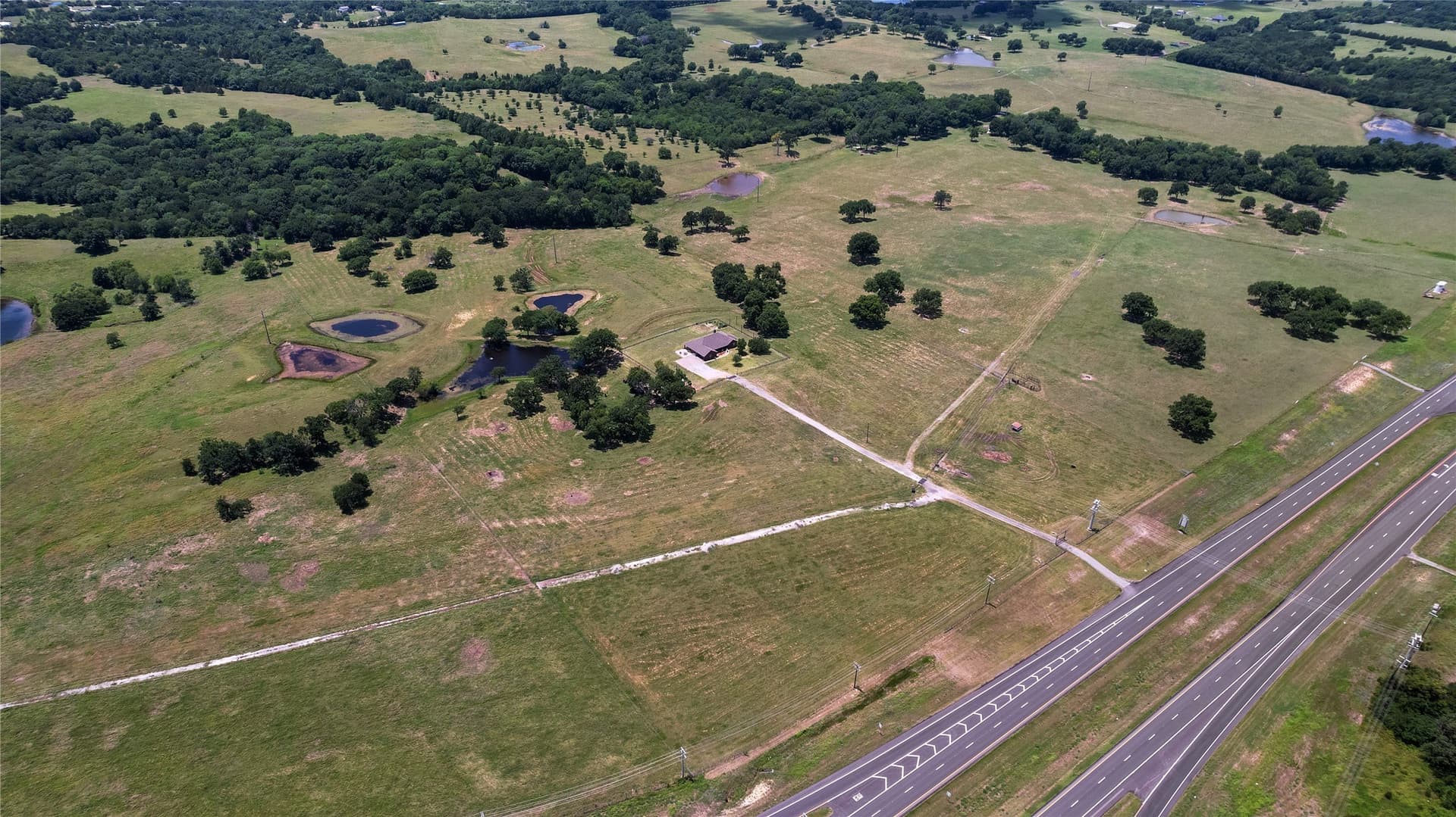 30 acres in Grayson County gallery image 2
