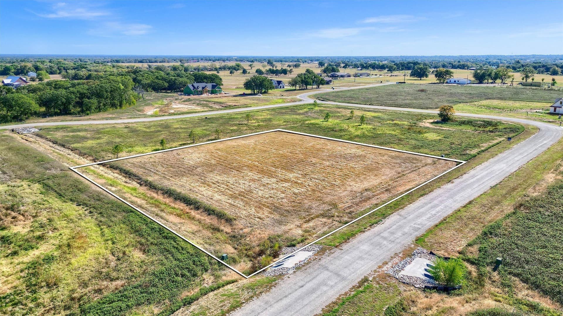 1.19 acres in Grayson County gallery image 2