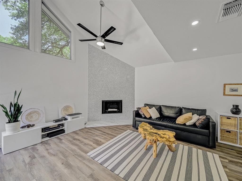 19.86 acres in Dallas County