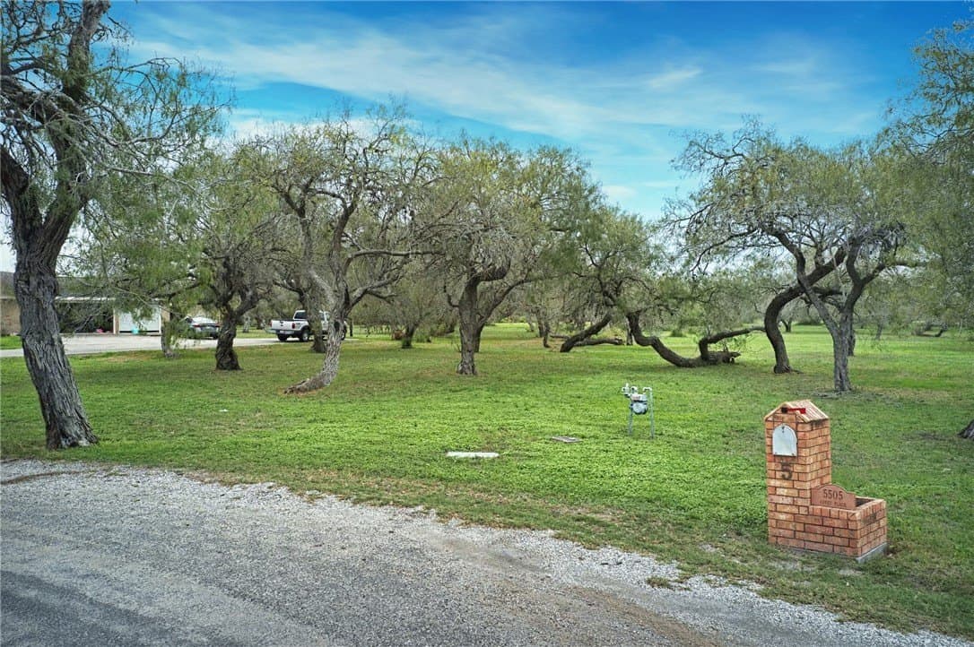 3.1 acres in Nueces County