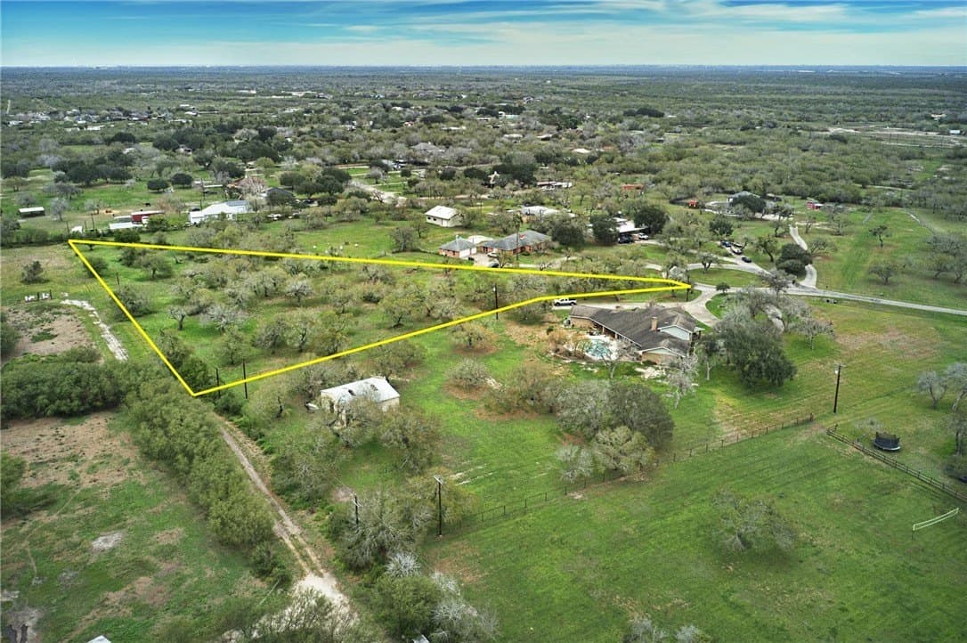 3.1 acres in Nueces County gallery image 3
