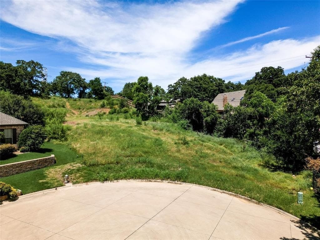 0.87 acres in Tarrant County gallery image 4