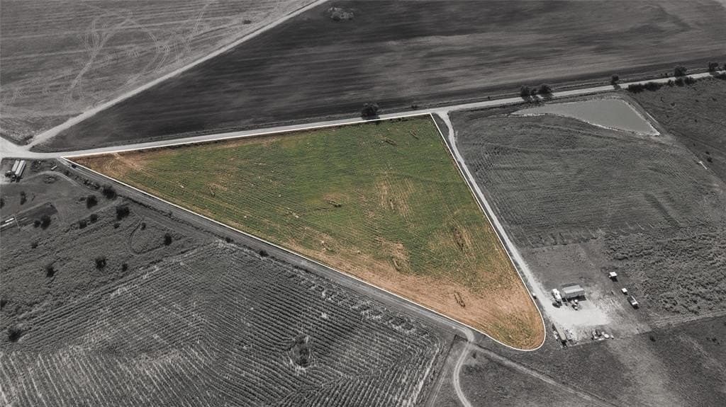 10.59 acres in Hamilton County gallery image 2