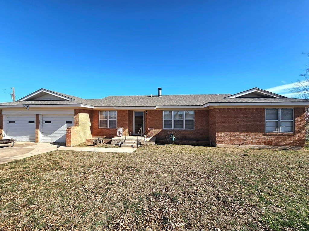 25 acres in Nolan County - photo 3