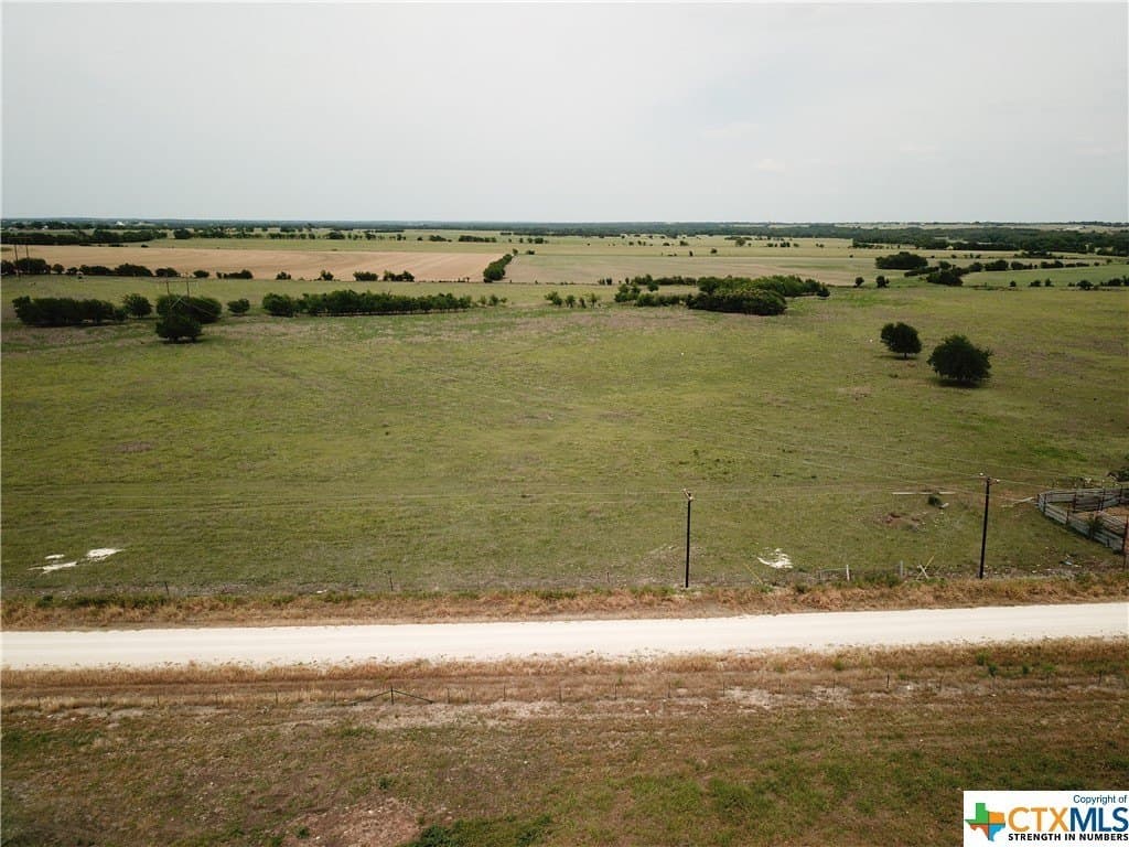 10.1 acres in Coryell County
