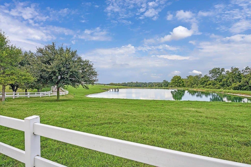 430.46 acres in Austin County - photo 7