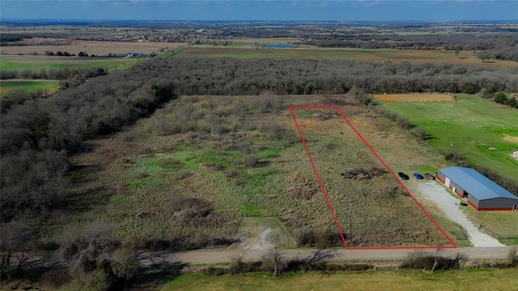 1.45 acres in Johnson County