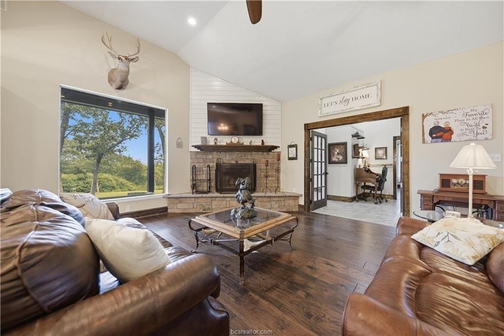 11.95 acres in Austin County - photo 7
