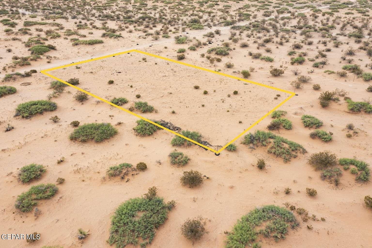 0.5 acres in El Paso County