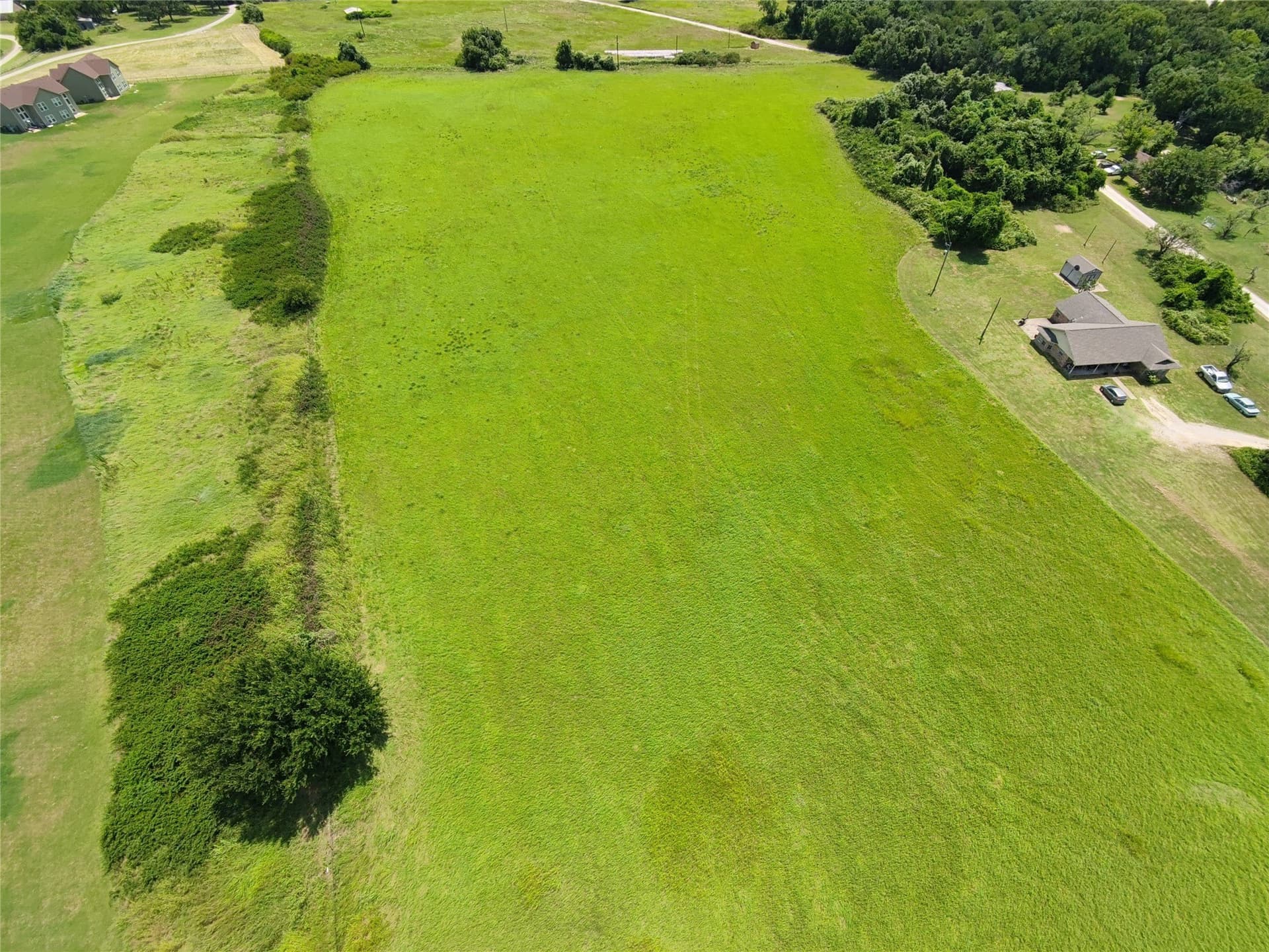 8 acres in Parker County
