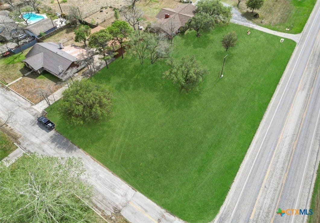0.41 acres in Wilson County - photo 6