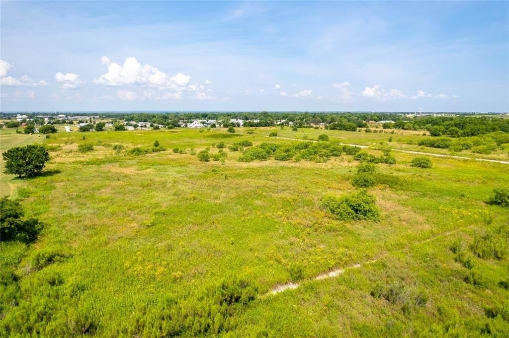 8.46 acres in Hill County gallery image 4