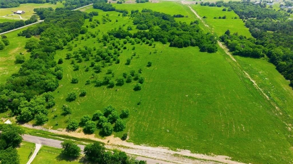 1.38 acres in Hunt County gallery image 4