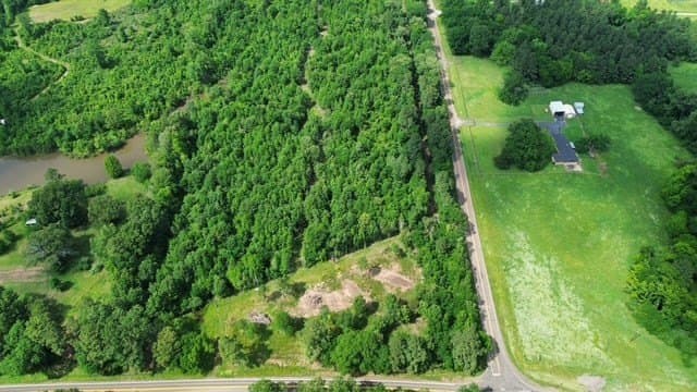 19.23 acres in Shelby County gallery image 4