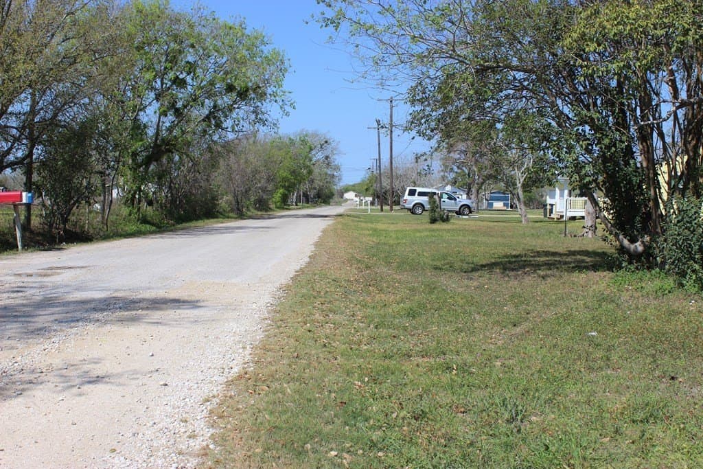 1 acres in Palacios Area County - photo 3
