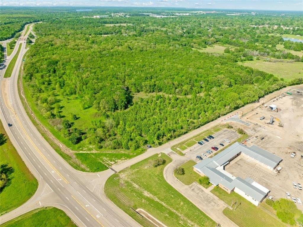 37.49 acres in Lamar County gallery image 4